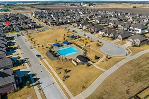 1813 Wayne Ln, Celina, TX 75009 - Photo 36