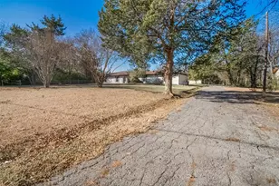 424 Ridgeview Rd, Sherman, TX 75092 - Photo 6