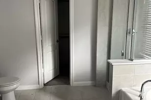 505 Bermuda Ave, Lancaster, TX 75146 - Photo 6