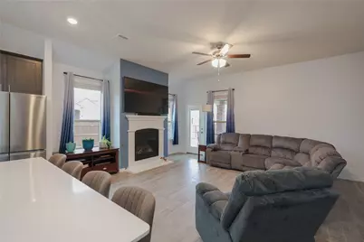11203 Hawks Landing Drive, Aubrey, TX 76227 - Photo 16