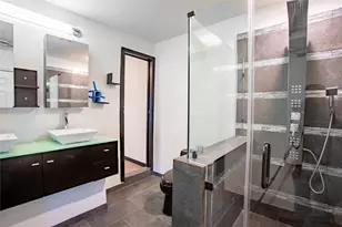 2044 Hillshire Dr, Lewisville, TX 75067 - Photo 20