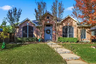 6509 Maple Dr, The Colony, TX 75056 - Photo 2