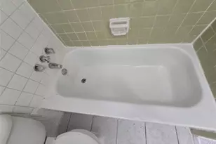 8071 Meadow Rd, Dallas, TX 75231 - Photo 18