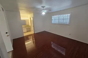 8071 Meadow Rd, Dallas, TX 75231 - Photo 10