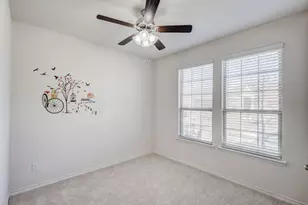 11120 Canyon Oak St, Aubrey, TX 76227 - Photo 4