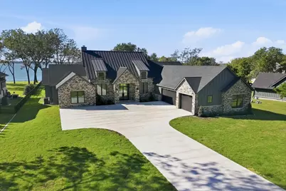 1194 The Shores Drive, Corsicana, TX 75109 - Photo 2