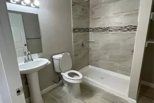 110 Crockett St, Valley View, TX 76272 - Photo 6