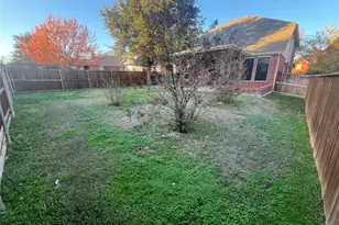 10617 Highland Ridge Rd, Fort Worth, TX 76108 - Photo 6