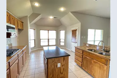 4001 Landisburg Trail, Fort Worth, TX 76244 - Photo 12