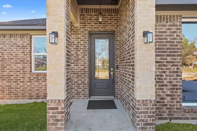 5940 Wall Avenue, Haltom City, TX 76117 - Photo 4
