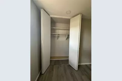 4528 Moorview Avenue, Fort Worth, TX 76119 - Photo 6