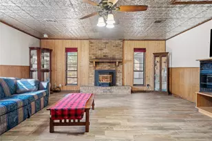 160 Co Rd 2202, Greenville, TX 75402 - Photo 16