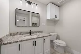 647 Evelyn Ln, Burleson, TX 76028 - Photo 18