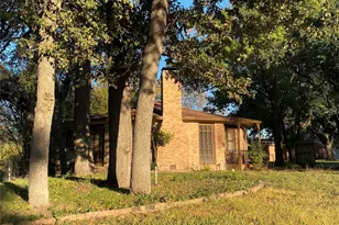 1805 E Beverly Dr, Corsicana, TX 75110 - Photo 26