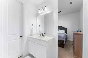 1901 Rockwood Ln, Mansfield, TX 76063 - Photo 22