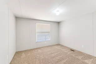 445 Arvel Cir, Reno, TX 76020 - Photo 14