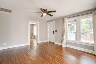 3221 8th Ave, Fort Worth, TX 76110 - Photo 6