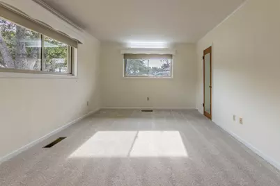 700 Falcon Drive, Woodway, TX 76712 - Photo 16