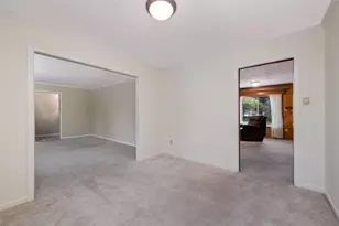 700 Falcon Dr, Woodway, TX 76712 - Photo 8