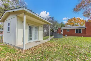 700 Falcon Dr, Woodway, TX 76712 - Photo 30