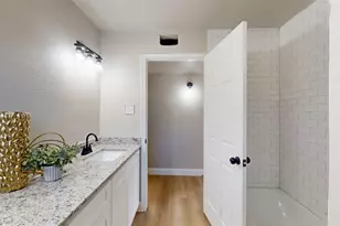 5009 Roxie St, Haltom City, TX 76117 - Photo 24