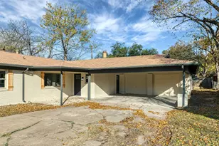 5009 Roxie St, Haltom City, TX 76117 - Photo 4