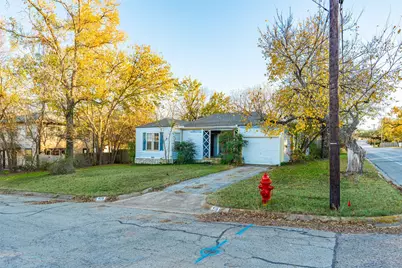 415 W Josephine Street, Weatherford, TX 76086 - Photo 2