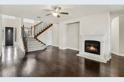 1205 Bentley Drive, Roanoke, TX 76262 - Photo 4