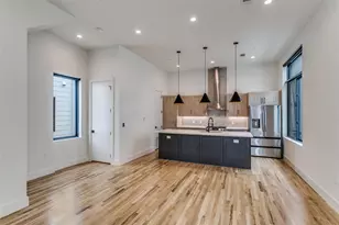 5609 Live Oak St, Dallas, TX 75206 - Photo 2