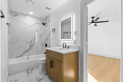 314 Gregory Lane, Grand Prairie, TX 75052 - Photo 18