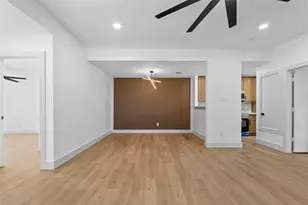 314 Gregory Ln, Grand Prairie, TX 75052 - Photo 14