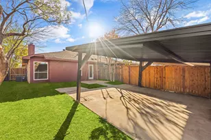 314 Gregory Ln, Grand Prairie, TX 75052 - Photo 38