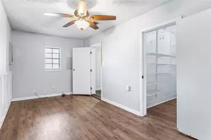 2320 Juniper St, Haltom City, TX 76117 - Photo 14