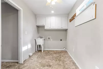 2320 Juniper Street, Haltom City, TX 76117 - Photo 16