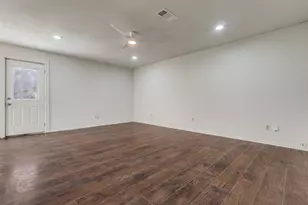 4728 Meadow Ridge Dr, Dallas, TX 75236 - Photo 12