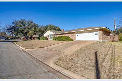 4228 Toledo Avenue, Fort Worth, TX 76133 - Photo 38