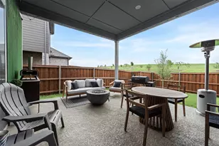 1028 Almond Blossom Cir, Crowley, TX 76036 - Photo 28