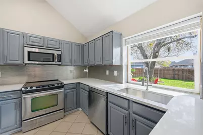 7514 Estates Way, Rowlett, TX 75089 - Photo 12