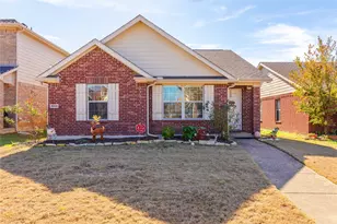 8818 Stewart St, Cross Roads, TX 76227 - Photo 2