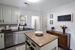 271 E Houston St, Van Alstyne, TX 75495 - Photo 16