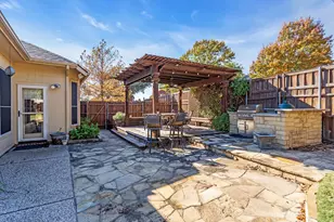 1349 Winnipeg Dr, Lewisville, TX 75077 - Photo 24