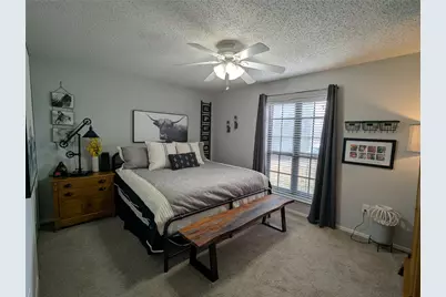 2827 Cross Timbers Drive, Irving, TX 75060 - Photo 16