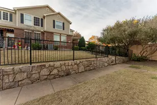 2252 Stoneleigh Pl, McKinney, TX 75071 - Photo 2