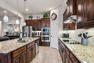 418 Whispering Willow Drive, Midlothian, TX 76065 - Photo 12