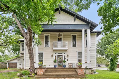 100 Corsicana Street, Hillsboro, TX 76645 - Photo 1