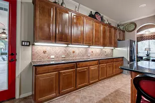 1100 Starleaf Dr, Mansfield, TX 76063 - Photo 12