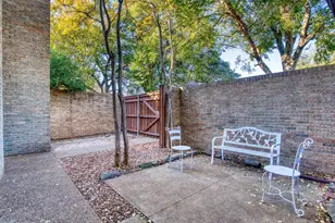 4926 Thunder Rd, Dallas, TX 75244 - Photo 16