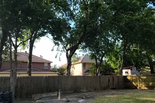 618 Rivercove Dr, Garland, TX 75044 - Photo 16