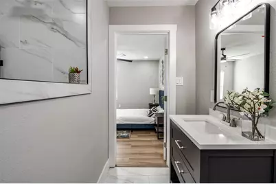 13421 Glenside Drive, Farmers Branch, TX 75234 - Photo 12