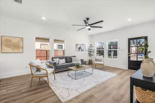 1125 E Humbolt St, Fort Worth, TX 76104 - Photo 6